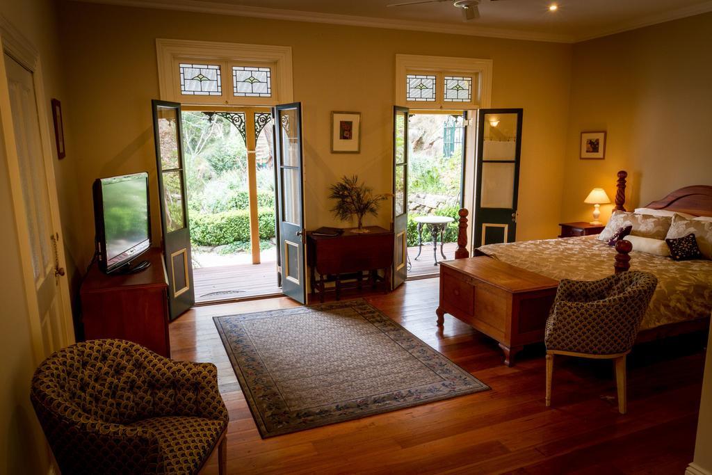 Tizzana Winery 5* Sackville Reach